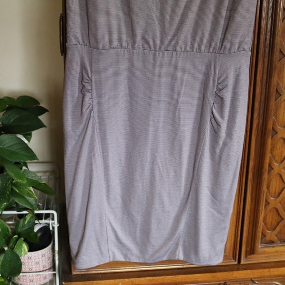 KEEPING Athleta Micro Stripe Westwood Dress Style# 243062 - Picture 9 of 16